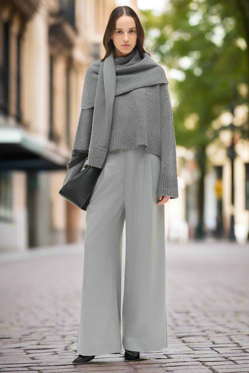 SWEATERS & CARDIGANS