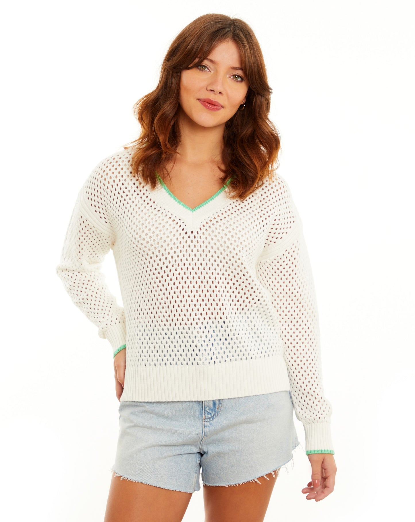 &Isla - Thalia Mesh V-Neck in white