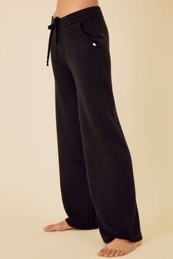 One Grey Day - Bianca Cropped Pant in Black Viva O Sol