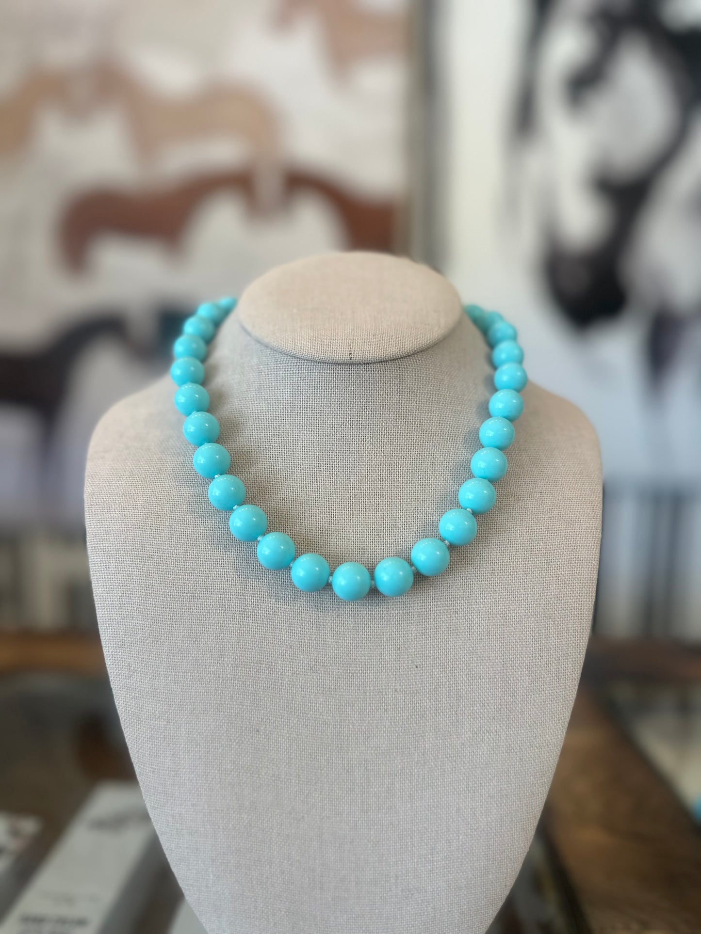 Lisa Smith - Medium Beaded Necklace