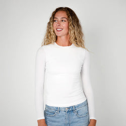 Varley- Edna Long Sleeve Fitted Tee in White