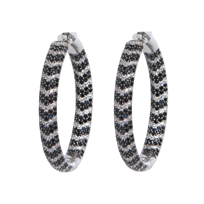 Nickho Rey - Tire Earring in White Black