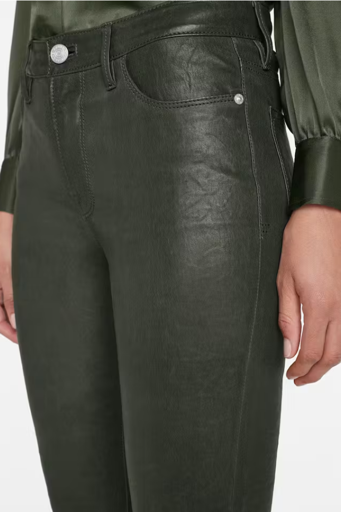 Frame - Le Crop Mini Boot Leather in Surplus