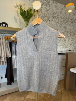 Naadam - Coastal Cashmere Cable Sleeveless Polo in Cement