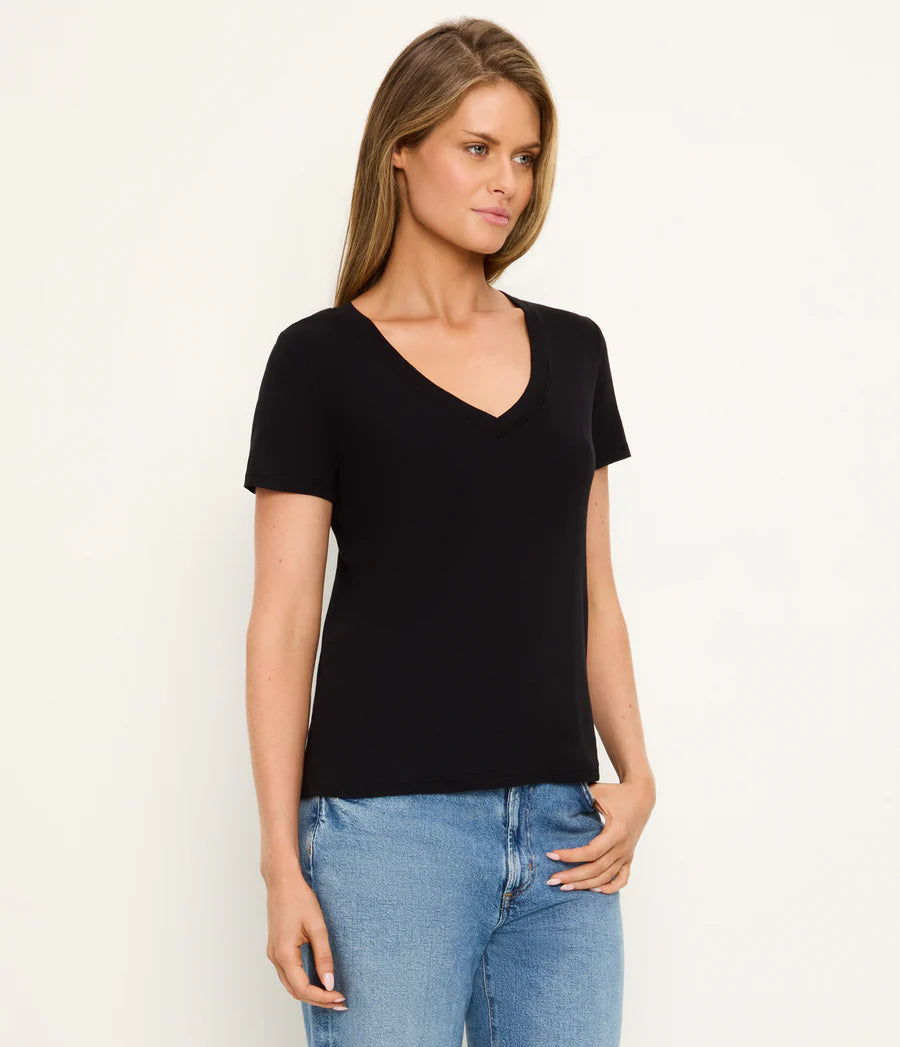 Michael Stars - Freya Easy V Neck Top in Black