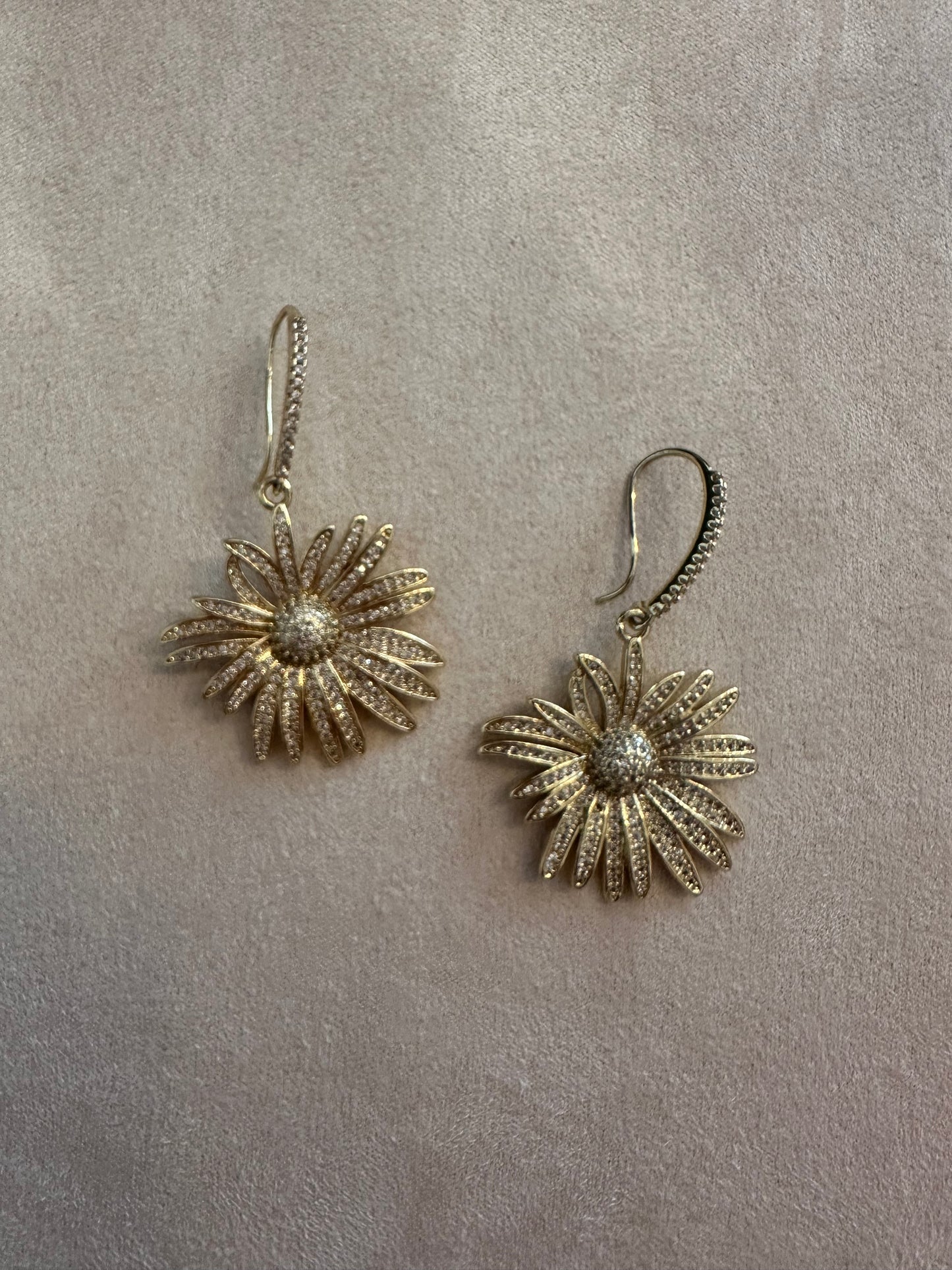 Lisa Smith - Daisy Earrings