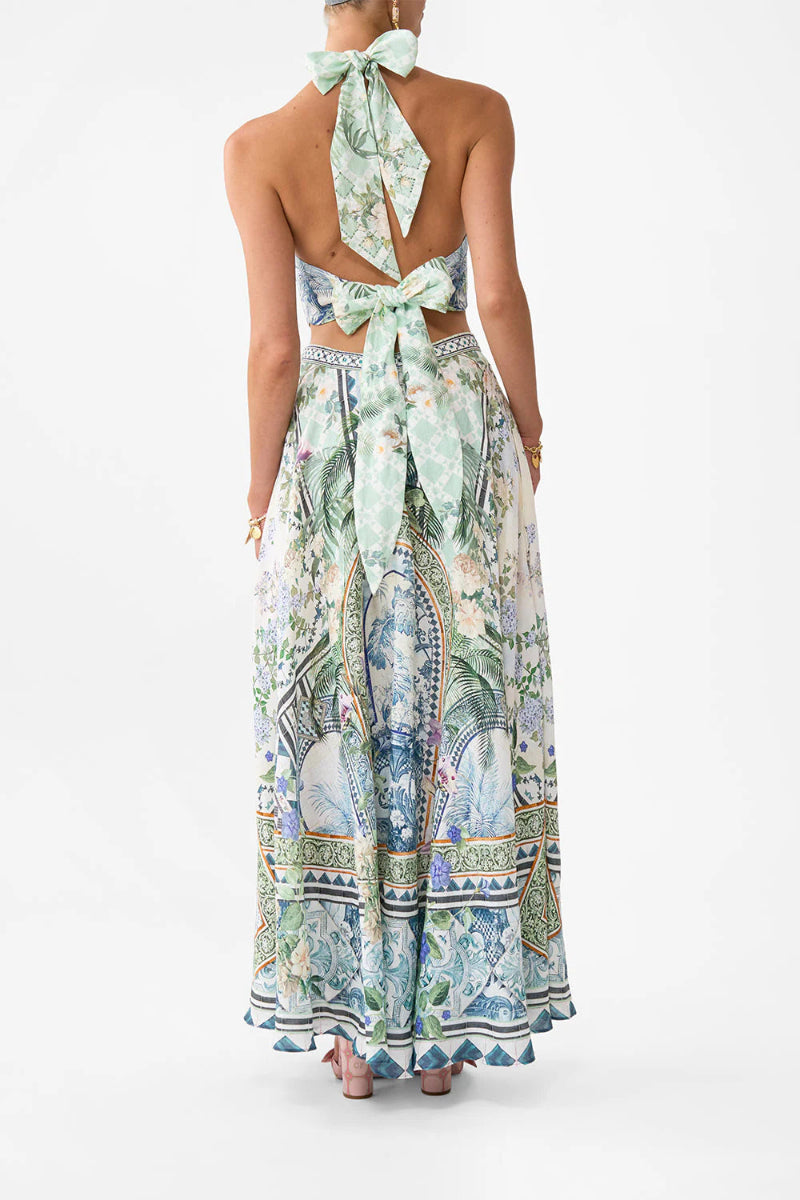Camilla - Halter Tie Back Top in Jardim Party