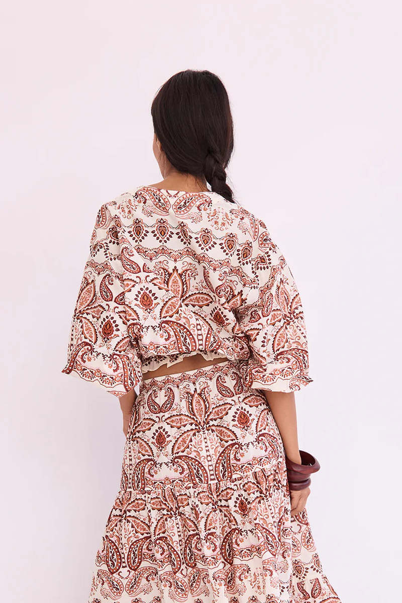 Cara Cara - Perrin Top in Palm Paisley Ivory