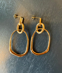 Xtraordinary Flair - Oblong irregular shaped hoop