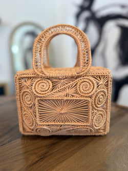 Apaya - Cofre Bag