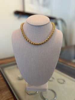 Lisa Smith - Nancy Chain