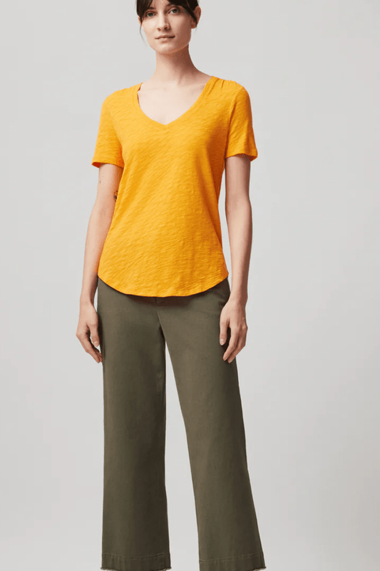 ATM - Slub Jersey Classic Shirt Sleeve V-Neck Tee in Papaya Viva O Sol