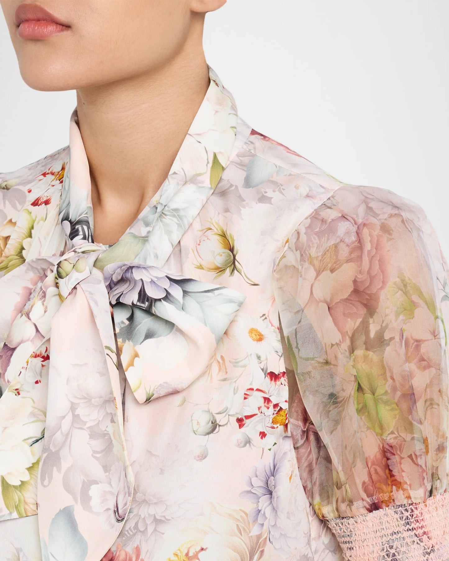 alice + olivia - Brentley Tie Neck Puff Sleeve in Sweet Peony