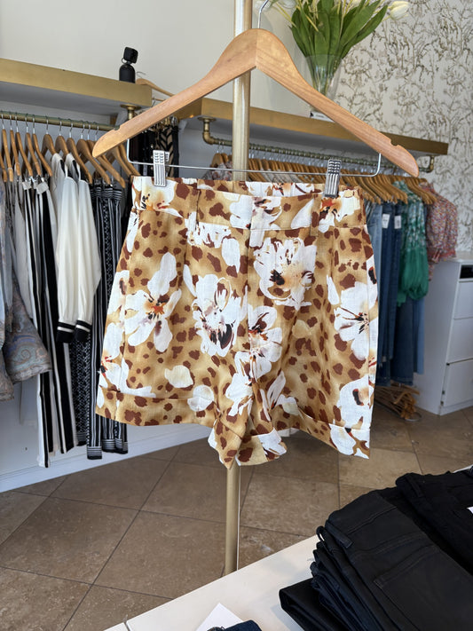 Karina Grimaldi - Mona Print Shorts in Floral Animal